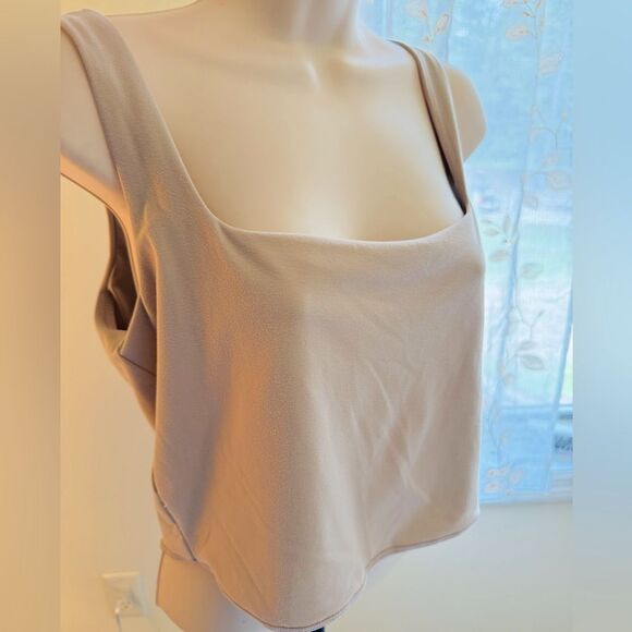 J.o&Co pale pink crop tank top size XL NWT - Picture 1 of 10